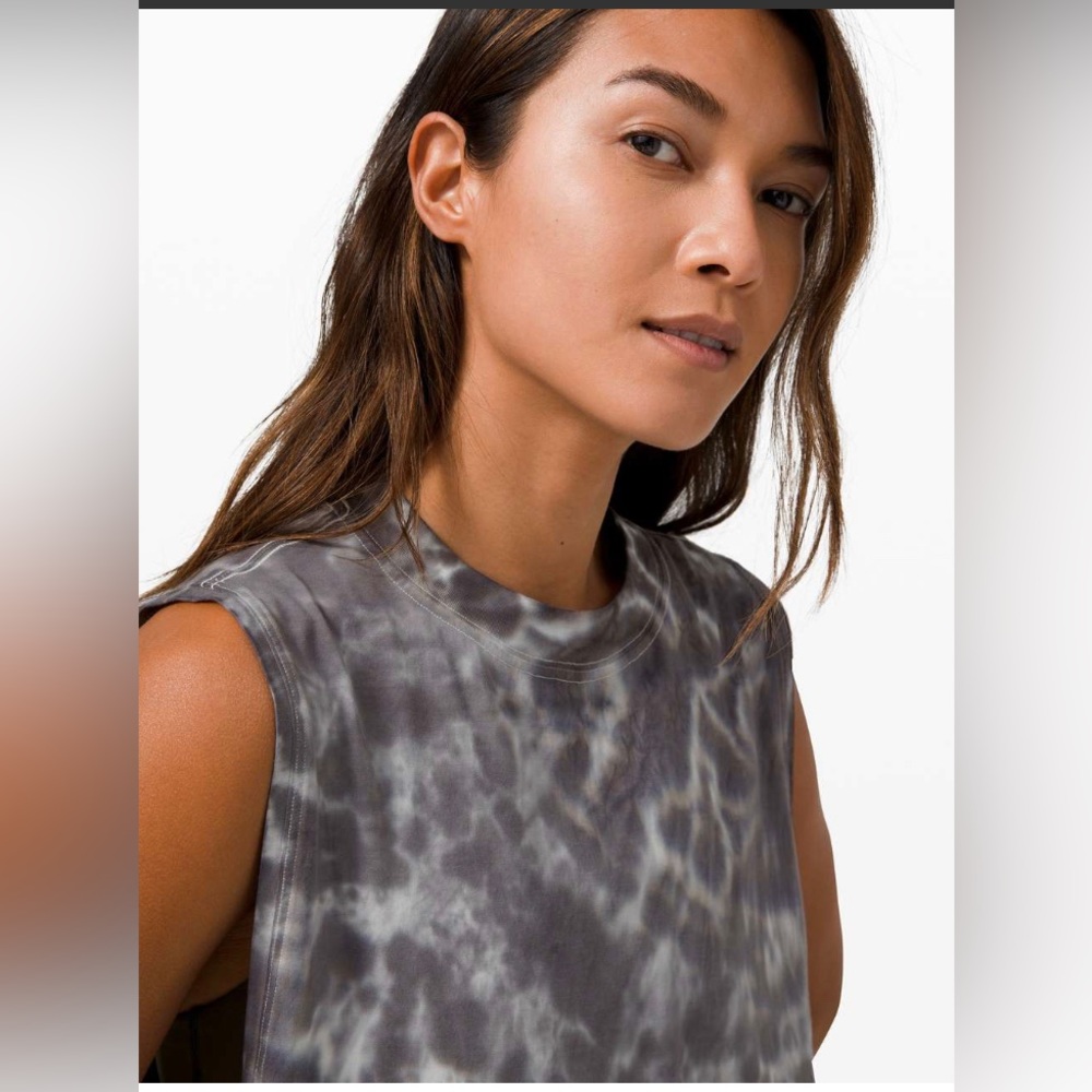 Lululemon All Yours Tank Tie Dye - Picture 5 of 8